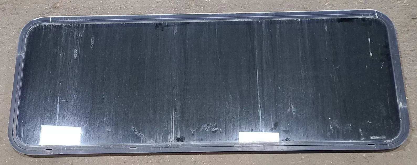 Black Radius Non-Opening Window : 60 1/4″ W x 21 3/4″ H x 1″ D