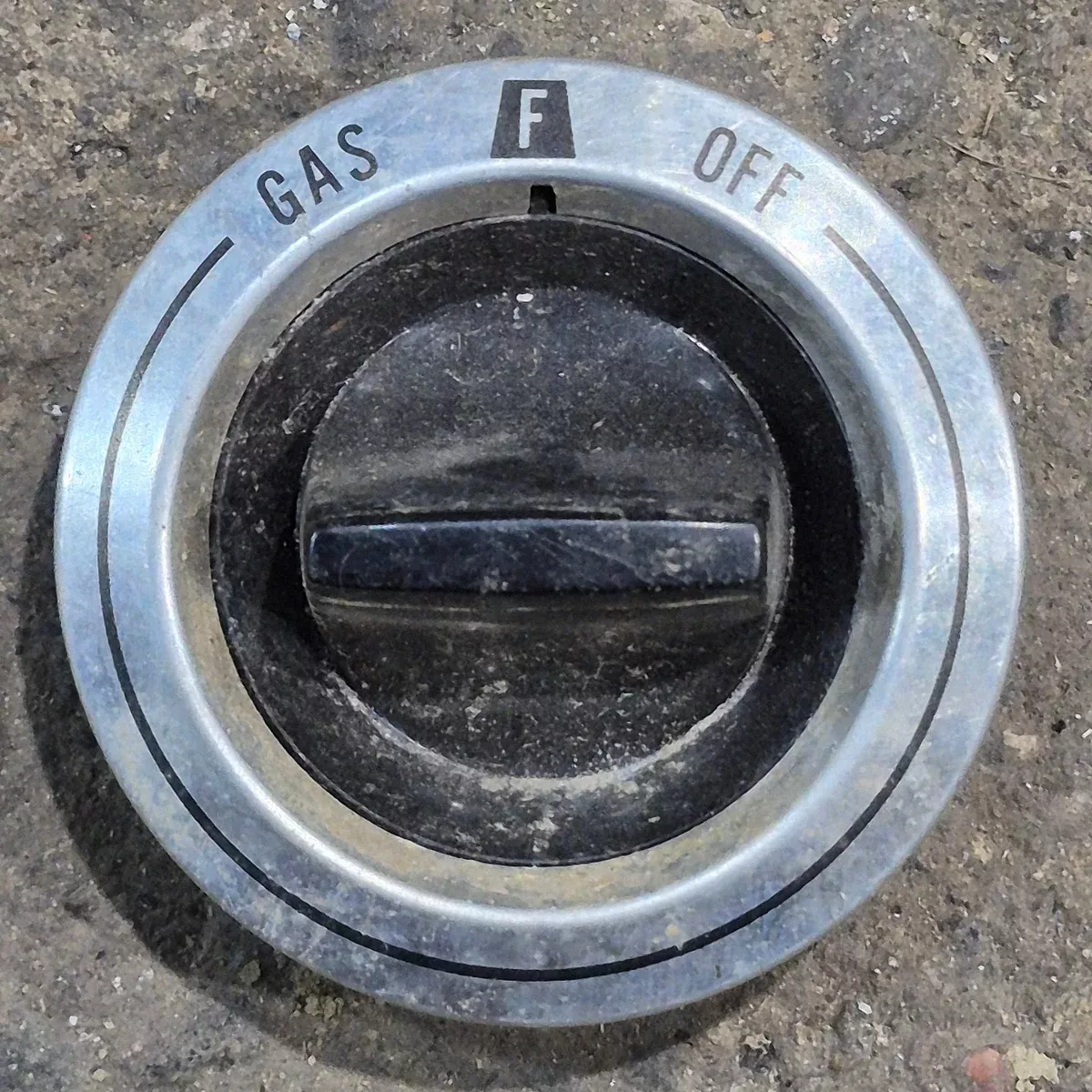 Used Elixer Trav’ler Burner Knob, Front